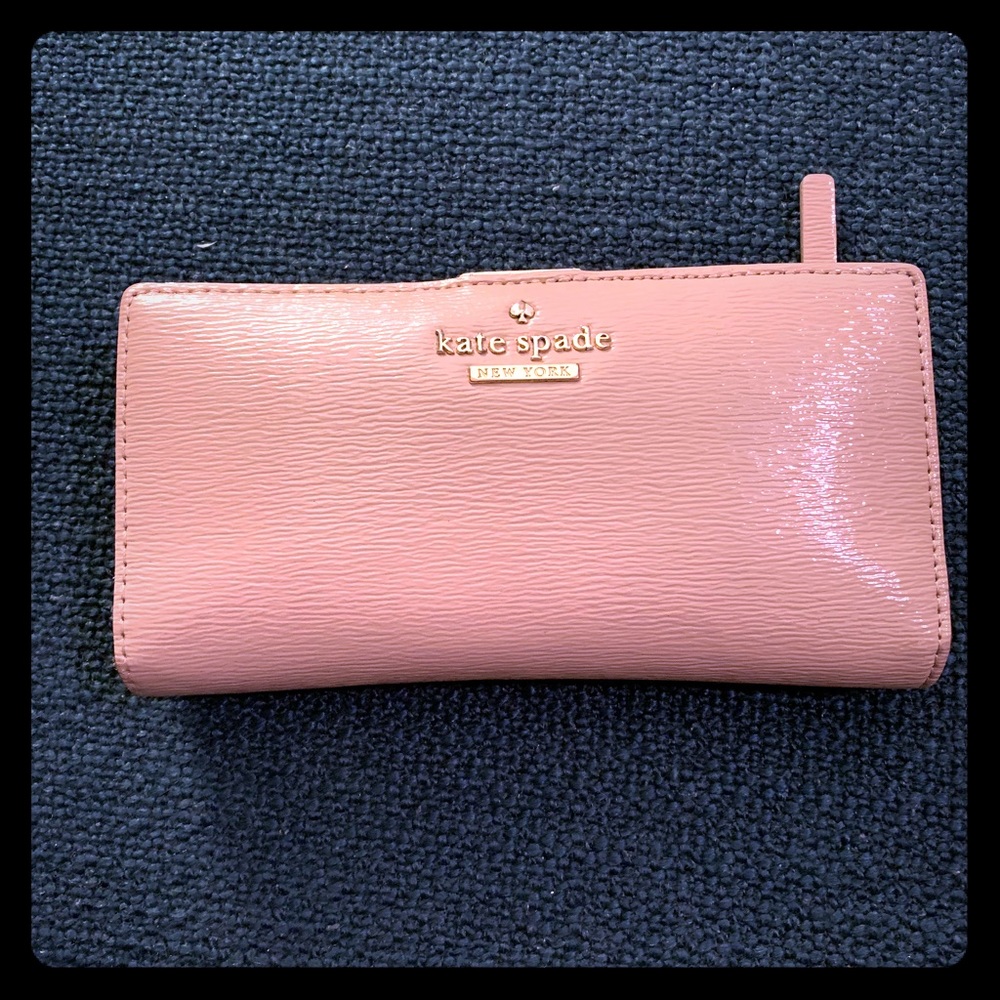 Blush Kate Spade wallet
